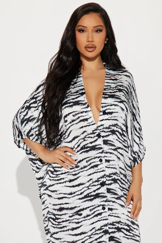 Wild Thang Satin Kaftan Maxi Dress - Black/White